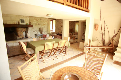 French property for sale in Combiers, Charente - €355,000 - photo 4