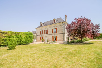 Maison à vendre à La Roche-Rigault, Vienne, Poitou-Charentes, avec Leggett Immobilier