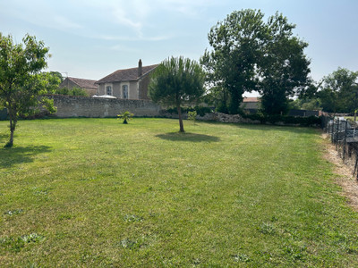 French property for sale in Bouillé-Courdault, Vendée - €234,800 - photo 1
