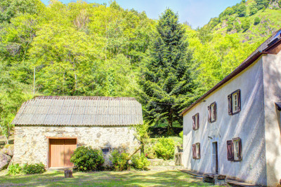 French property for sale in Tardets-Sorholus, Pyrénées-Atlantiques - €335,000 - photo 1