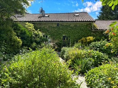Maison à vendre à Biras, Dordogne, Aquitaine, avec Leggett Immobilier