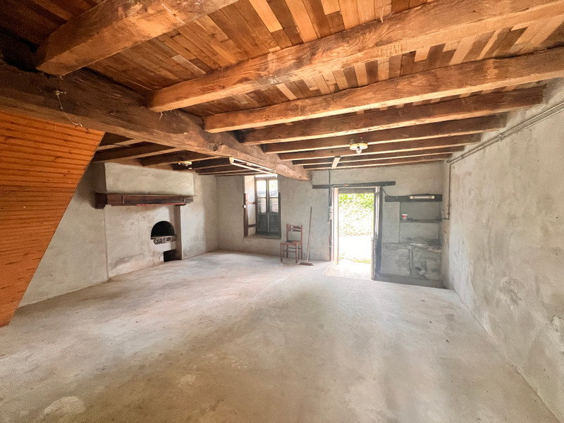 French property for sale in Nouzerines, Creuse - €57,500 - photo 2