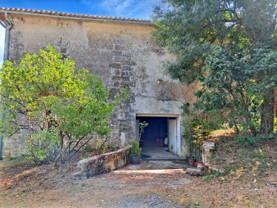 French property for sale in Bourg, Gironde - €399,990 - photo 6