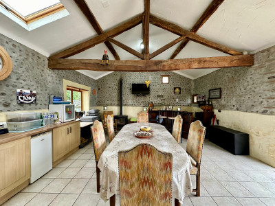 French property for sale in Larreule, Hautes-Pyrénées - €455,995 - photo 4