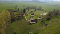 Propriété à vendre à Saint-Mard-de-Réno, Orne - 910 000 € - photo n°1