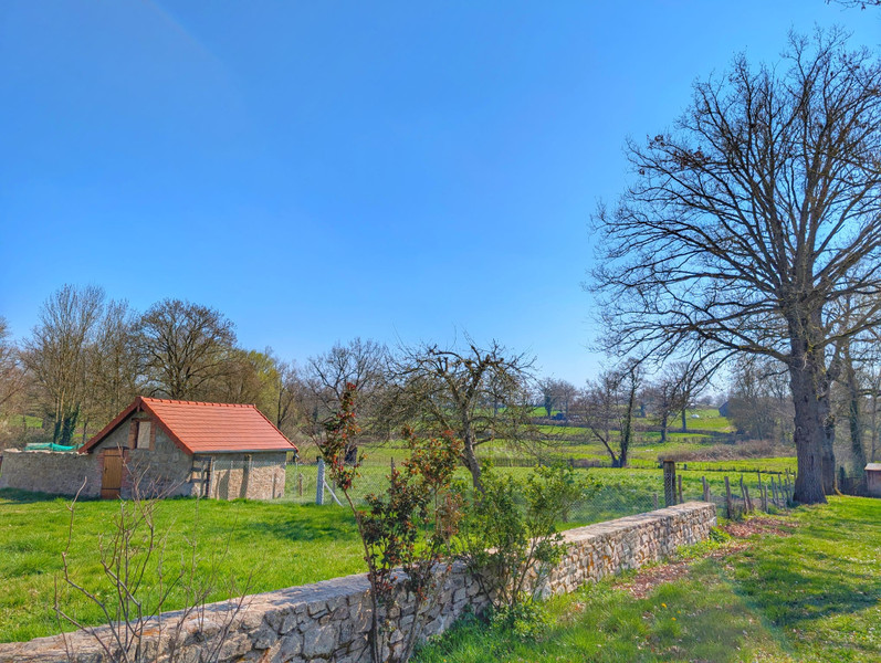 French property for sale in Saint-Julien-le-Châtel, Creuse - €56,600 - photo 1