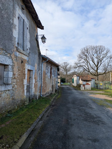 French property for sale in Saint-Pierre-de-Côle, Dordogne - €32,600 - photo 1