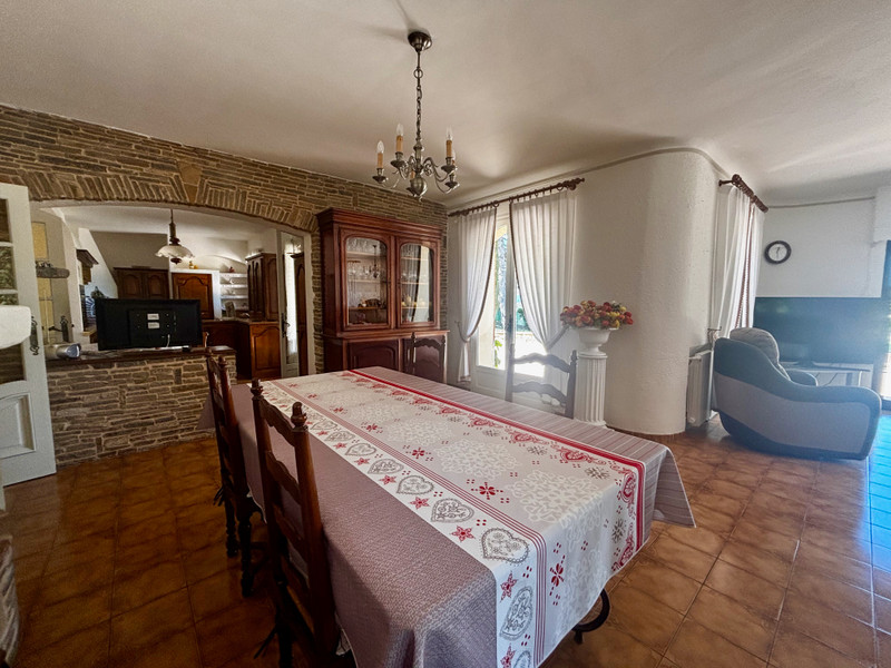 French property for sale in Saint-Privat-des-Vieux, Gard - €680,000 - photo 9