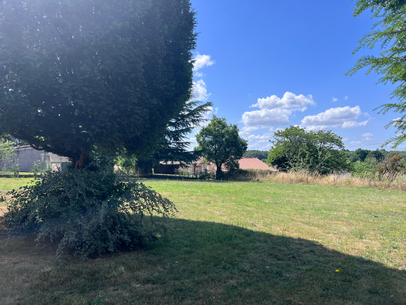 French property for sale in Genouillé, Vienne - €88,000 - photo 6
