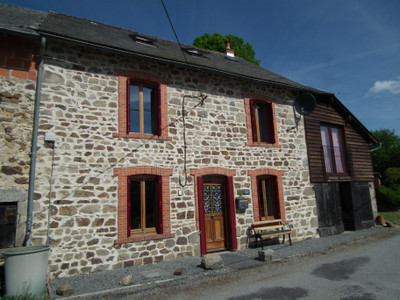 Maison à vendre à Giat, Puy-de-Dôme, Auvergne, avec Leggett Immobilier
