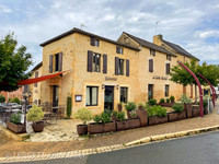 houses and homes for sale inSaint-Martial-de-NabiratDordogne Aquitaine