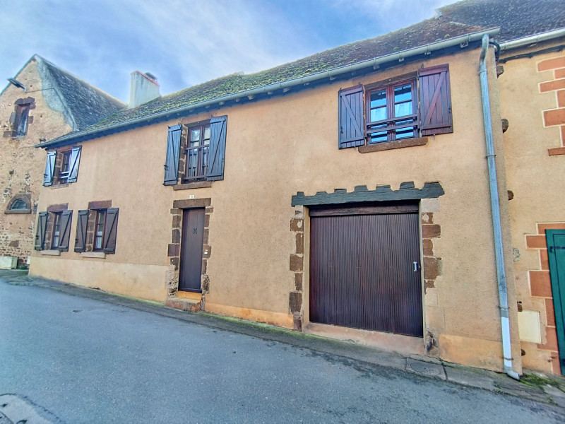 French property for sale in Chaillac, Indre - €149,800 - photo 0