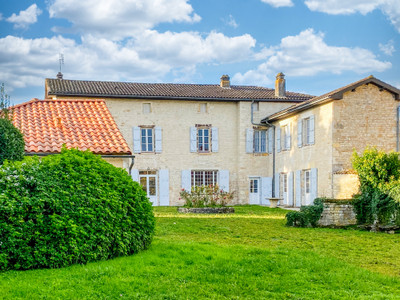 house for sale in Charente