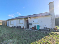 property to renovate for sale in Plourac'hCôtes-d'Armor Brittany
