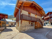 Propriété à vendre à La Plagne Tarentaise, Savoie - 650 000 € - photo n°1