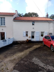 Maison à vendre à Beaufou, Vendée, Pays de la Loire, avec Leggett Immobilier