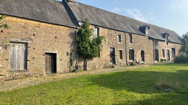 French property for sale in Fourneaux, Manche - €210,600 - photo 0