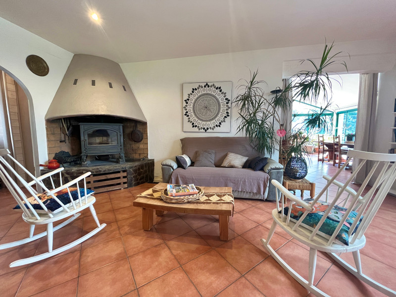 French property for sale in Estoher, Pyrénées-Orientales - €690,000 - photo 3
