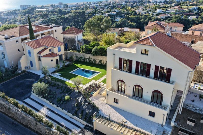 French property for sale in Nice, Alpes-Maritimes - €2,490,000 - photo 0
