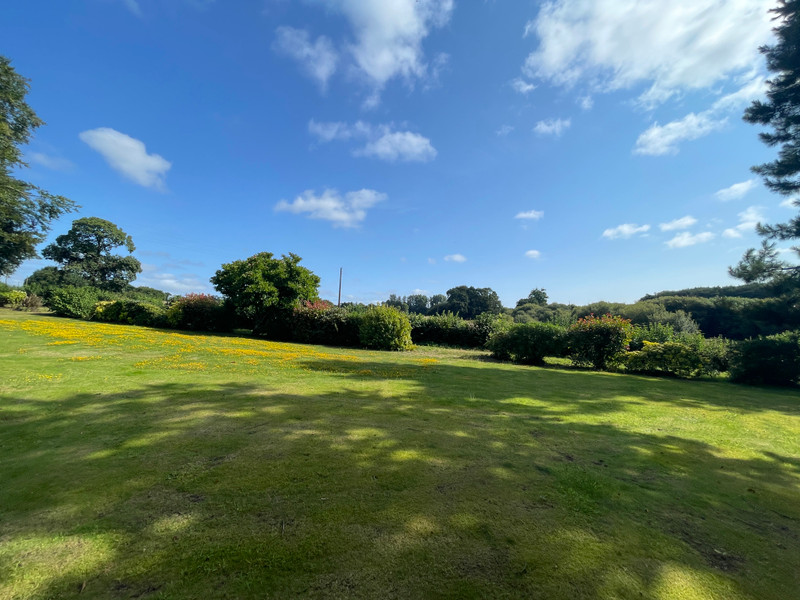 French property for sale in Saint-Gilles-Pligeaux, Côtes-d'Armor - €147,150 - photo 3