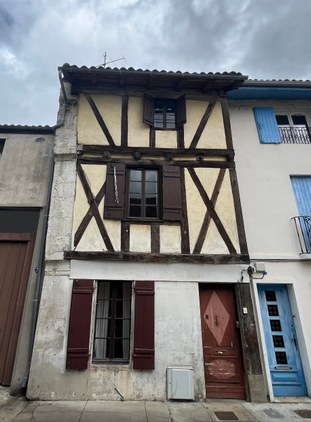 French property for sale in Sainte-Foy-la-Grande, Gironde - €149,999 - photo 9