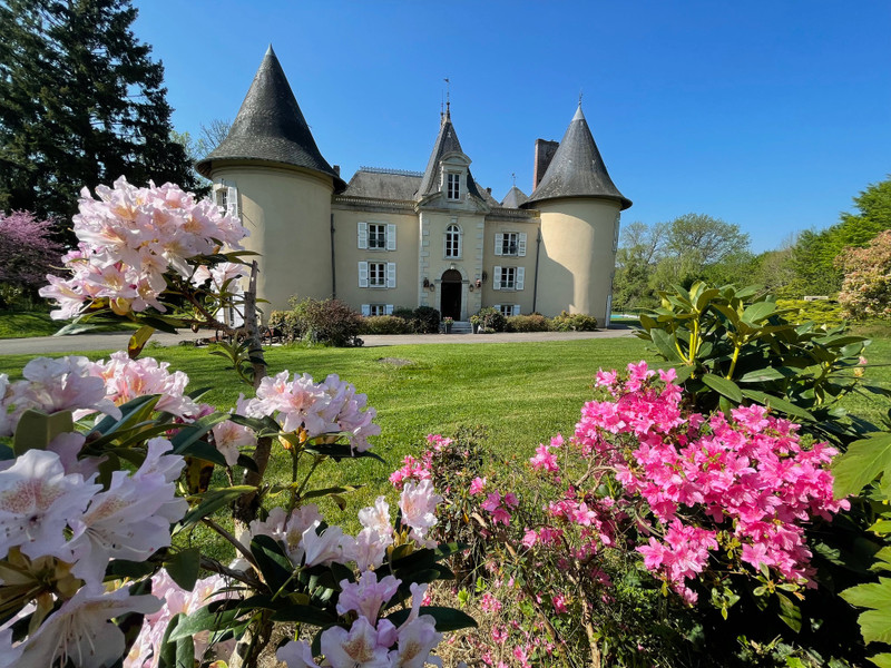 French property for sale in Limoges, Haute-Vienne - €1,199,000 - photo 9