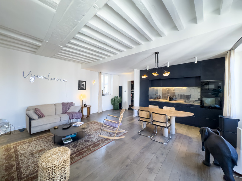 French property for sale in Paris 3e Arrondissement, Paris - €1,310,000 - photo 1