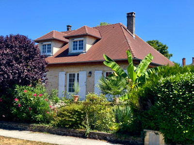Maison à vendre à Montignac-Lascaux, Dordogne, Aquitaine, avec Leggett Immobilier