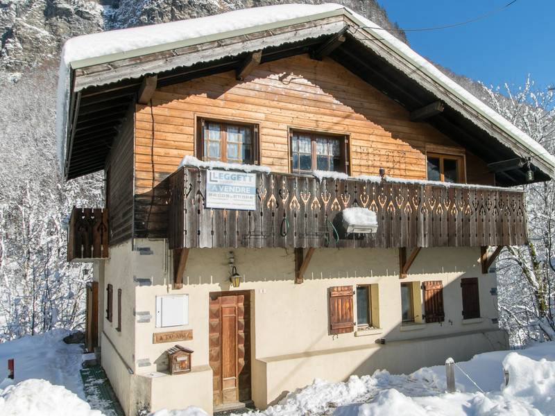 Chalet à vendre à Les Gets, Haute-Savoie - 370 000 € - photo 1