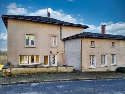 Maison à vendre à Brigueuil, Charente, Poitou-Charentes, avec Leggett Immobilier