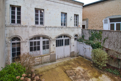 French property for sale in Montval-sur-Loir, Sarthe - €99,990 - photo 8