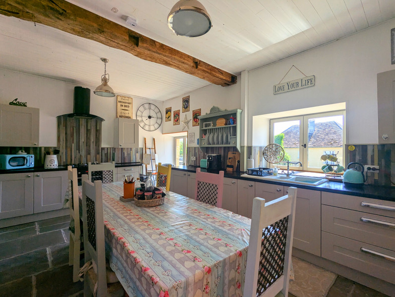 French property for sale in Nanthiat, Dordogne - €370,000 - photo 7