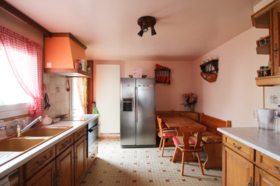 French property for sale in Romazières, Charente-Maritime - €215,053 - photo 4
