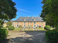 chateau for sale in Parcoul-Chenaud Dordogne Aquitaine