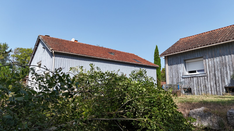 French property for sale in Eyraud-Crempse-Maurens, Dordogne - €339,200 - photo 2