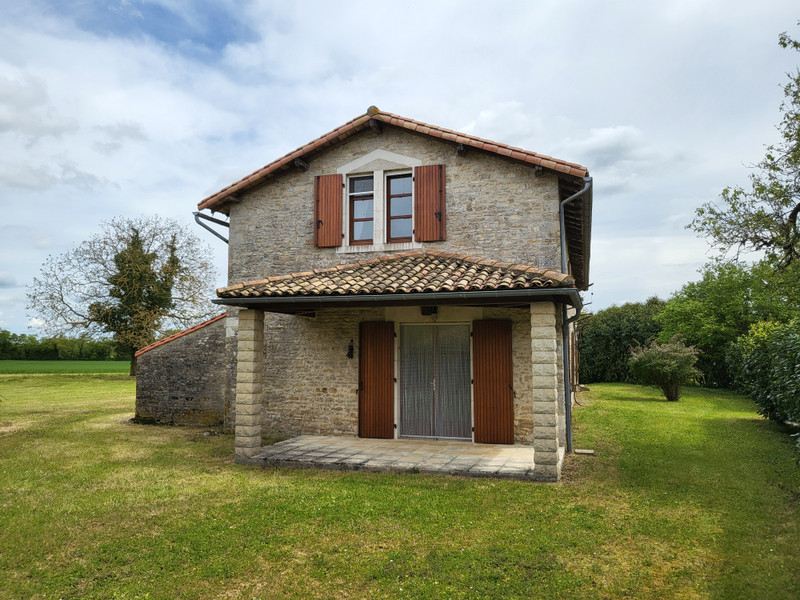 French property for sale in Messé, Deux-Sèvres - €179,950 - photo 14