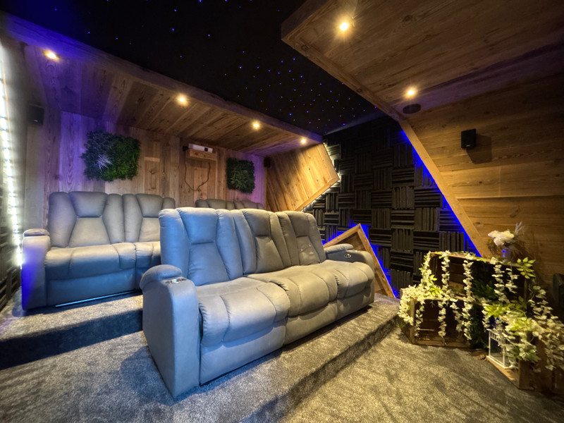 Ski property for sale in La Plagne - €3,300,000 - photo 9