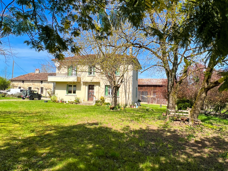 French property for sale in La Sauvetat-du-Dropt, Lot-et-Garonne - €418,700 - photo 4