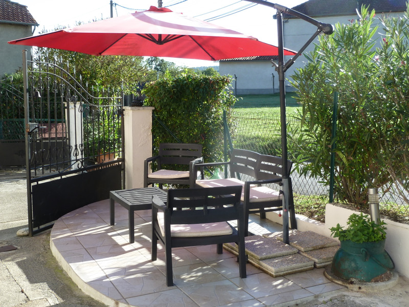 French property for sale in Monlong, Hautes-Pyrénées - €195,000 - photo 9