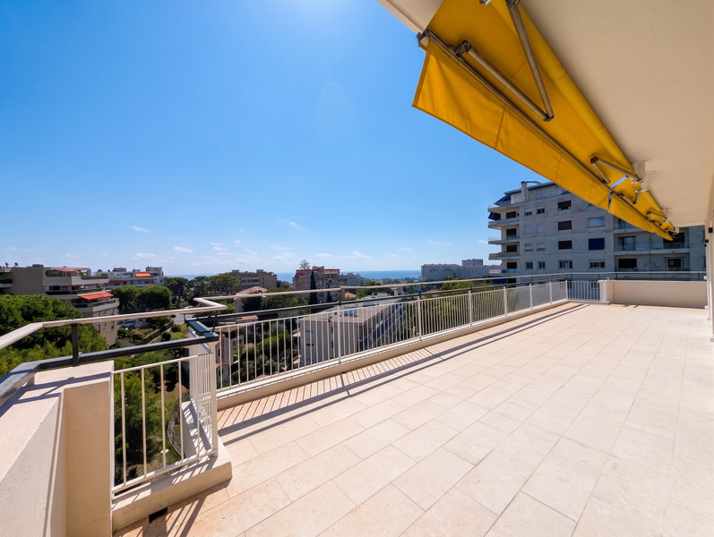 French property for sale in Nice, Alpes-Maritimes - €790,000 - photo 12