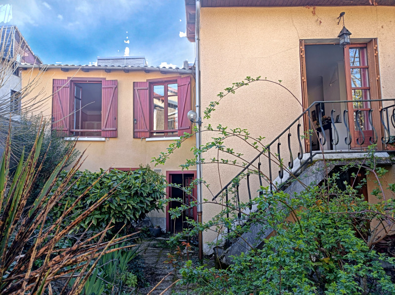 Propriété à vendre à Limoges, Haute-Vienne - 107 750 €