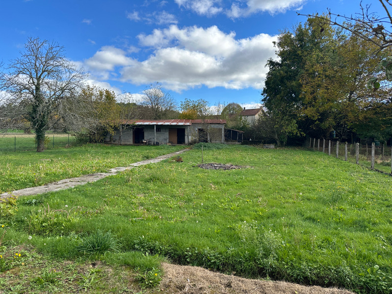 French property for sale in Quinsac, Dordogne - €118,800 - photo 8