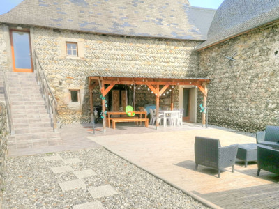 Maison à vendre à Oloron-Sainte-Marie, Pyrénées-Atlantiques, Aquitaine, avec Leggett Immobilier