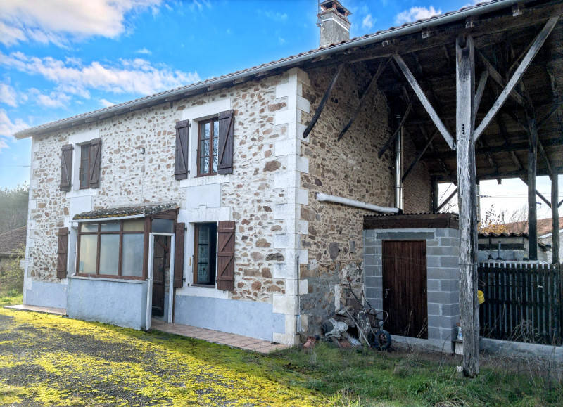 French property for sale in Chirac, Charente - €66,600 - photo 1
