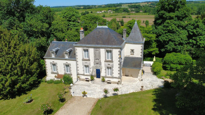 Maison à vendre à Ruffec, Charente, Poitou-Charentes, avec Leggett Immobilier