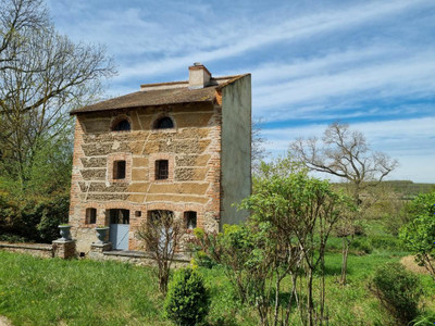 French property for sale in Espinasse-Vozelle, Allier - €895,000 - photo 9