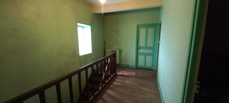 French property for sale in Miremont, Puy-de-Dôme - €109,000 - photo 9