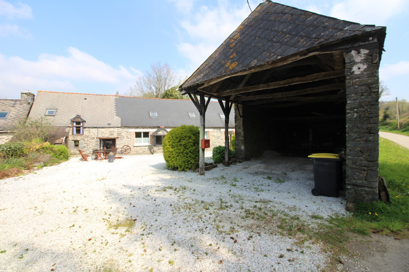 French property for sale in Caurel, Côtes-d'Armor - &#8364;180,600 - photo 9