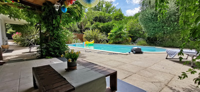 French property for sale in Saint-Nicolas-de-Redon, Loire-Atlantique - €545,490 - photo 1