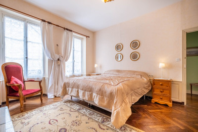 French property for sale in Vermenton, Yonne - €387,000 - photo 4